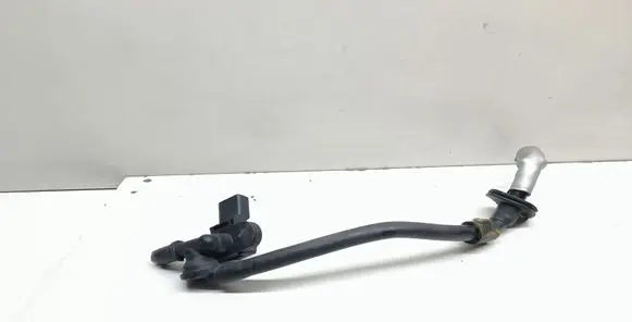Porsche Cayenne (92A) Vacuum line/pipe/hose 1K0611933 0261230081