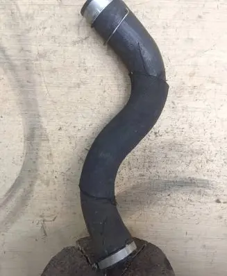 Audi A6 S6 C6 4F Intercooler hose/pipe 4F0145737D