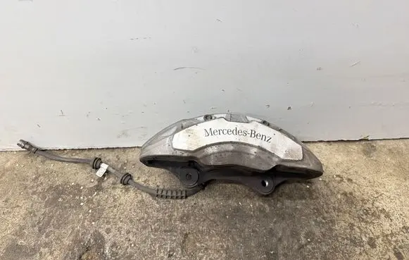 Mercedes-Benz C W206 Front brake caliper 05801L