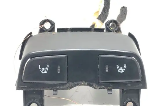 Chevrolet Spark Seat control switch 