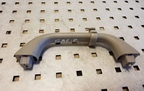 Opel Frontera B Rear interior roof grab handle