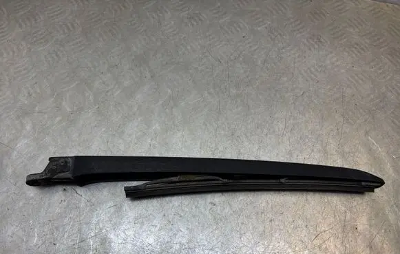 Volvo V60 Rear wiper blade arm 