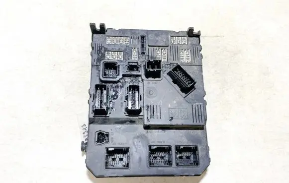 Peugeot 407 Comfort/convenience module s120104700n