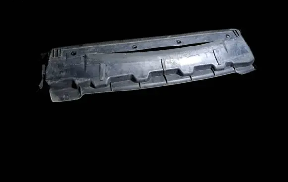 BMW 5 E60 E61 Other engine bay part 7185109