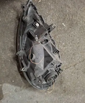 Renault Trafic II (X83) Headlight/headlamp 8200701361
