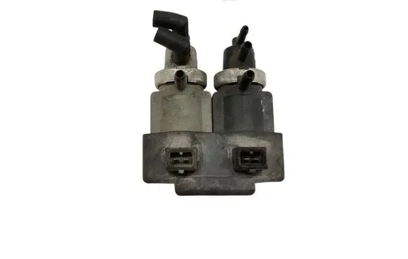 Audi A6 S6 C5 4B Turbo solenoid valve 059906628 PX0426223