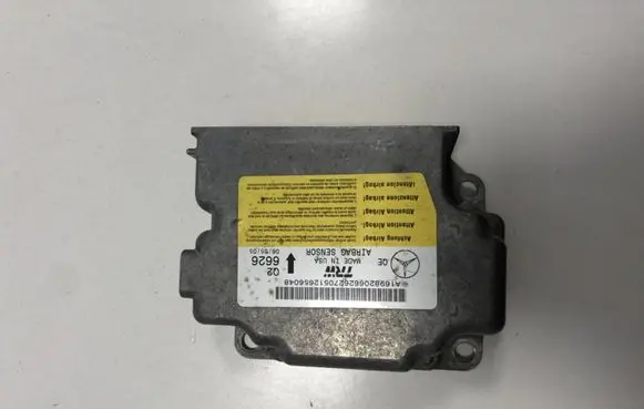 Mercedes-Benz A W169 Airbag control unit/module A1698206626