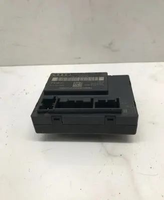 Audi A6 S6 C6 4F Door control unit/module 4F0959795E 21112005 4F0910795E