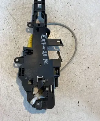 BMW 1 E81 E87 Front door exterior handle/bracket 