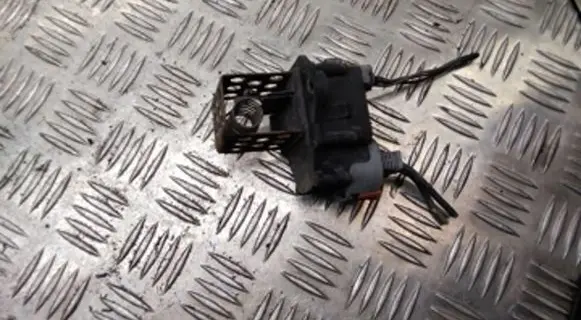 Citroen C4 I Picasso Heater blower fan relay 9658508980 8241005