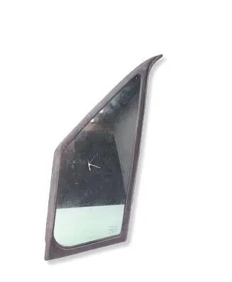 Volkswagen Crafter Front vent window/glass (coupe) A9066741720