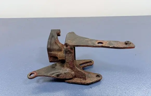 Hyundai H-1, Starex, Satellite Engine mount vacuum valve 