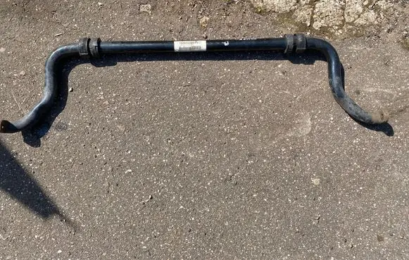 Volkswagen Touareg II Front anti-roll bar/sway bar 7L0411025H