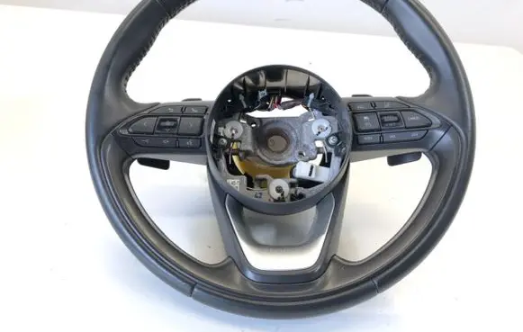 Toyota Yaris Cross Steering wheel 