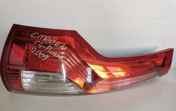 Citroen C4 I Picasso Rear/tail lights PSA00946601 163843