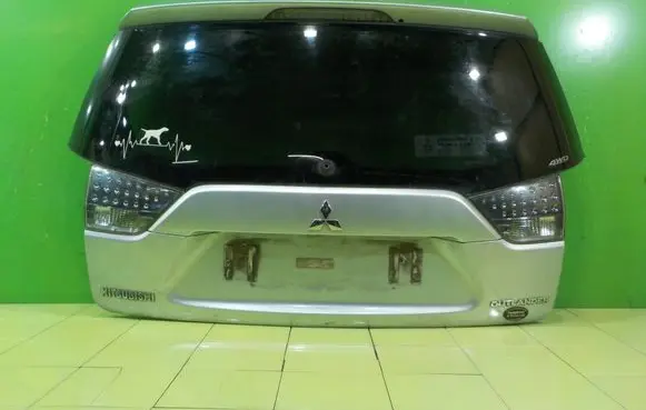Mitsubishi Outlander Tailgate/trunk/boot lid WP43