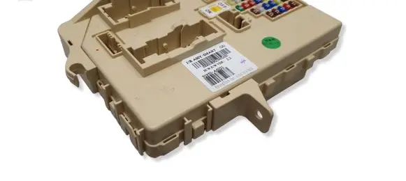 Hyundai i30 Fuse module 91950A6021