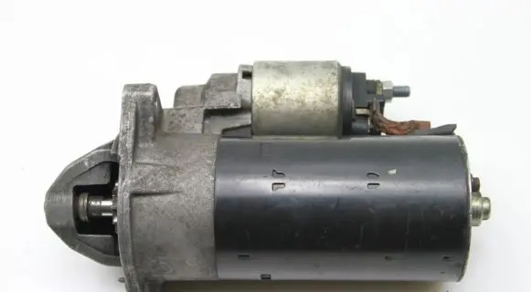Suzuki SX4 Starter motor 0001109270