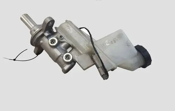 Mazda 6 Master brake cylinder K3239 226613