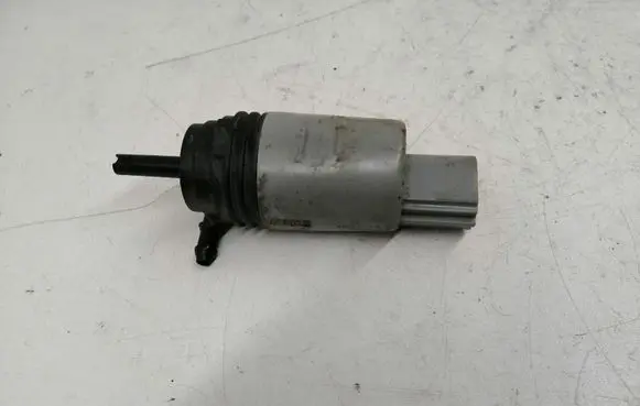 BMW 1 E81 E87 Windscreen/windshield washer pump 67126934159