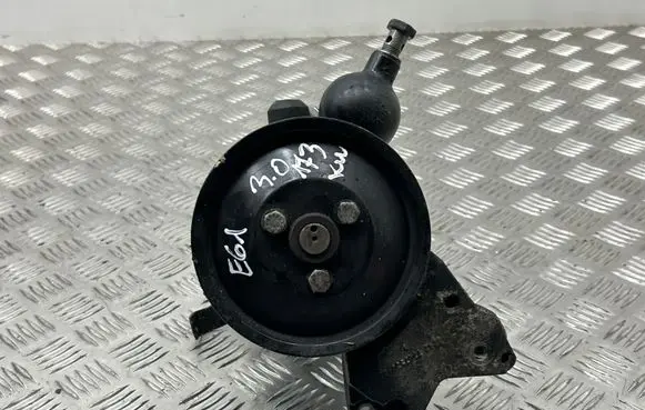 BMW 5 E60 E61 Power steering pump 61289 LH2112271 6761414036