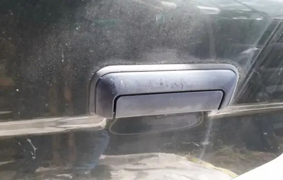 Mitsubishi Montero Front door exterior handle