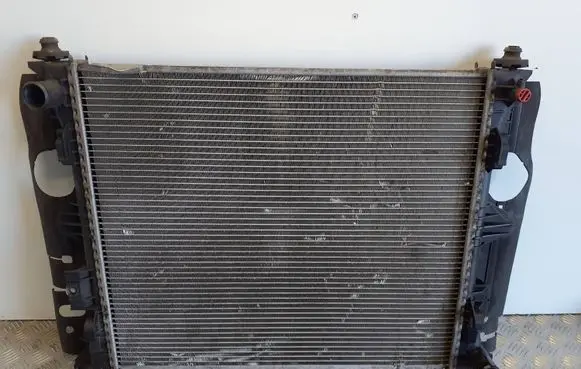 Chrysler Grand Voyager V Coolant radiator
