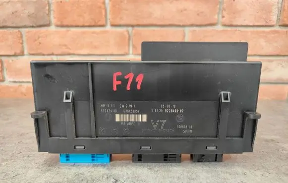 BMW 5 F10 F11 Central body control module 9228493 1916123954