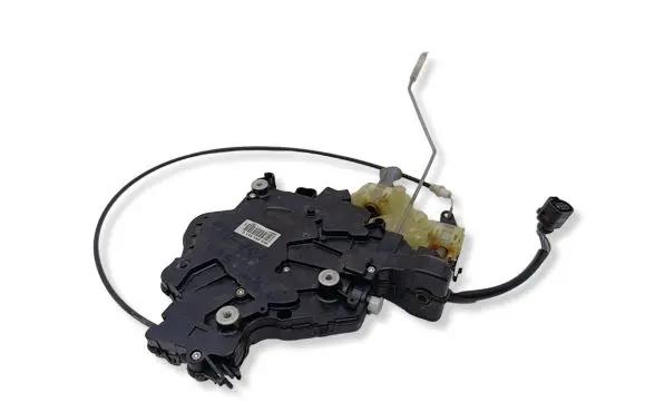 Volkswagen Caddy Sliding door lock 2K5843653C