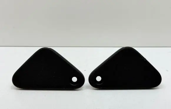 Volvo XC60 Radiator mount bracket 30723367 30723366