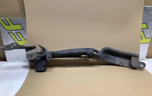 Peugeot 508 Radiator support slam panel bracket 9687217880