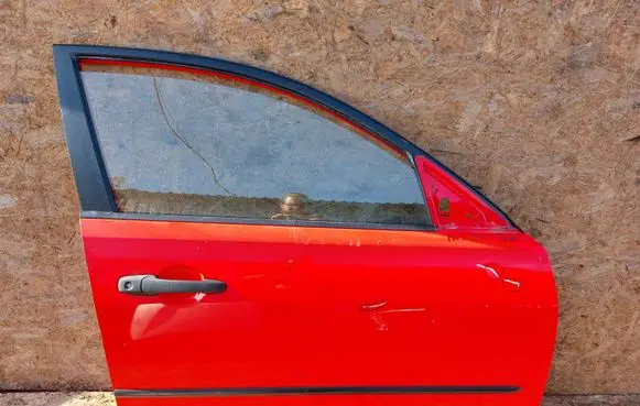 Mazda 3 I Front door