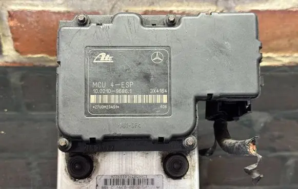 Mercedes-Benz ML W163 ABS Pump A1634310712