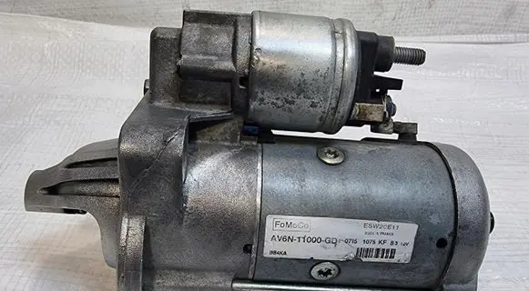 Ford Focus Starter motor AV6N-11000-GD