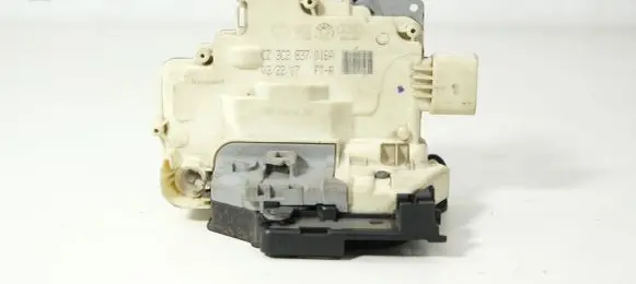 Audi Q7 4L Front door lock 3C2837016A