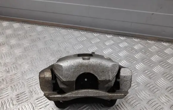 Chevrolet Camaro Front brake caliper 84156748