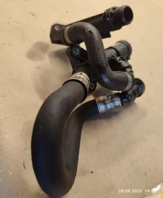 BMW X5 E70 Engine coolant pipe/hose 7803751