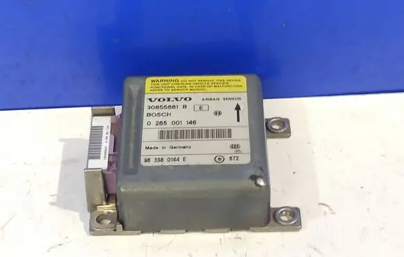 Volvo S40, V40 Airbag control unit/module 30855881 0285001146