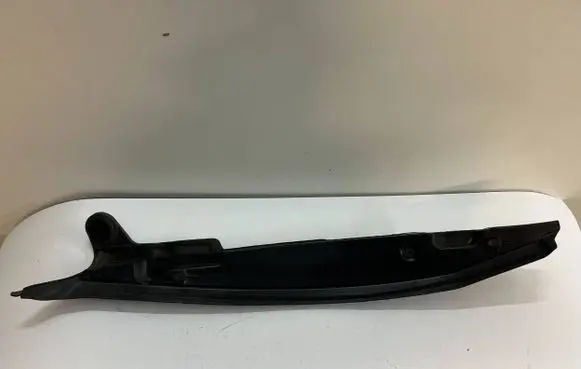 Honda Civic IX Fender trim (molding)