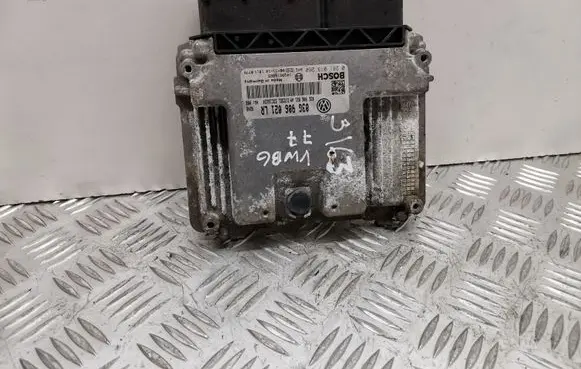 Volkswagen PASSAT B6 Engine control unit/module 03G906021LR