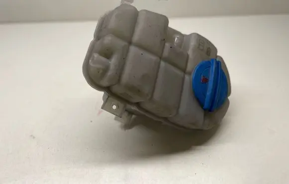 Audi A7 S7 4G Coolant expansion tank/reservoir 4G0121403J