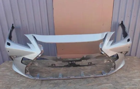 Lexus ES 250 - 300 - 330 Front bumper 5211933B50
