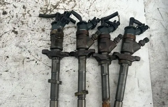 Ford Fiesta Fuel injectors set 0445110353 9M5Q9F593AA