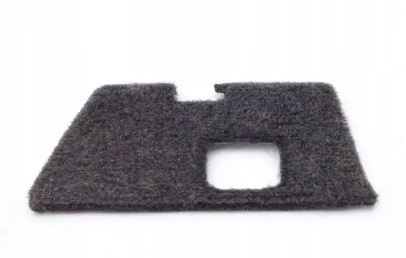 Mitsubishi Pajero (C) pillar trim MR402038