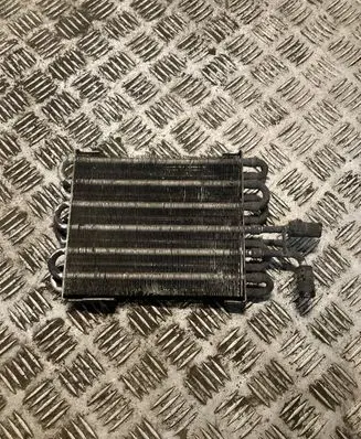 Mercedes-Benz C W203 Power steering radiator 2035010101 A2035010101