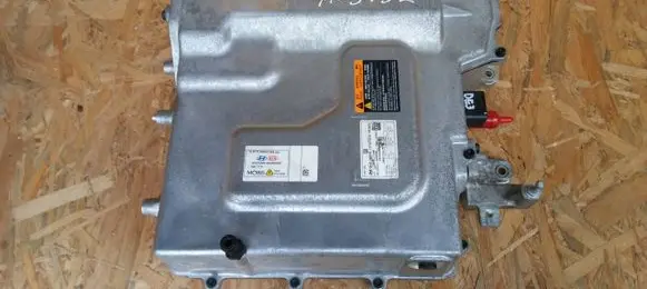 Hyundai Kona I Voltage converter inverter 36400E195