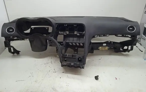 Alfa Romeo 159 Dashboard 60682595 0056946 ST3605