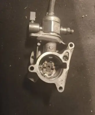 Skoda Yeti (5L) Fuel injection high pressure pump 06h127025n