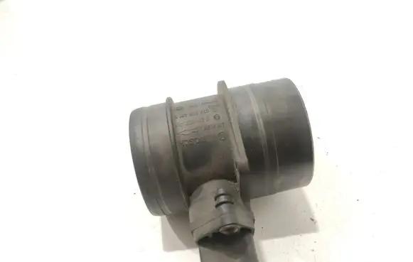 Audi A4 S4 B7 8E 8H Mass air flow meter 074906461B