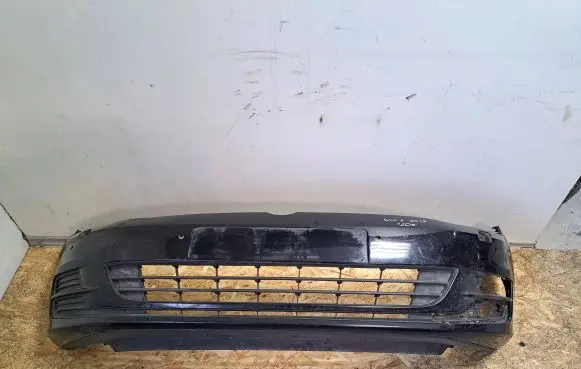 Volkswagen Golf VII Front bumper 5G0807221